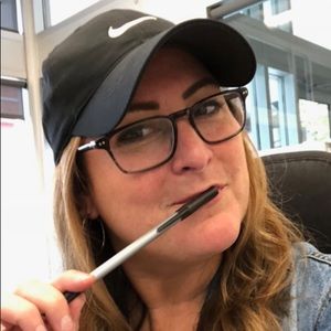 Meet your Posher, Catherine